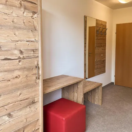 Oda ve Kahvaltı Lenzi