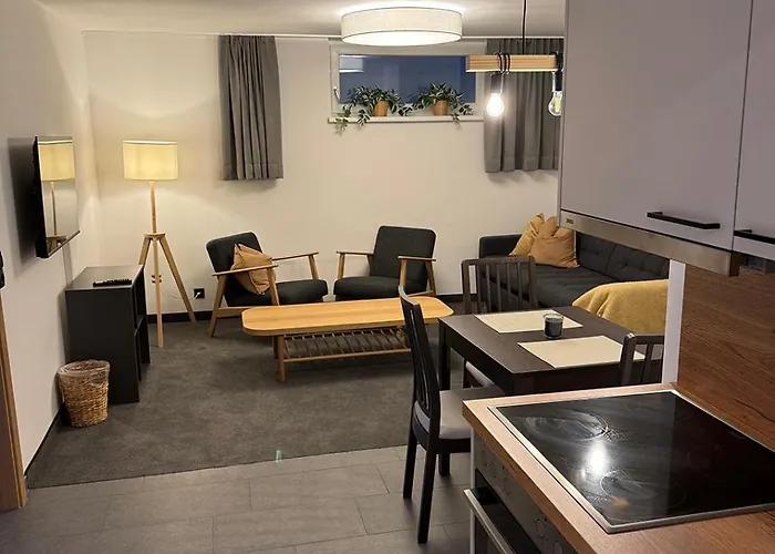 Lenzi Bed & Breakfast 3*