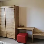 Bed and breakfast Lenzi 3*