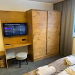 Bed and breakfast Lenzi Sankt Anton am Arlberg
