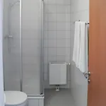 Lenzi Bed and breakfast 3*