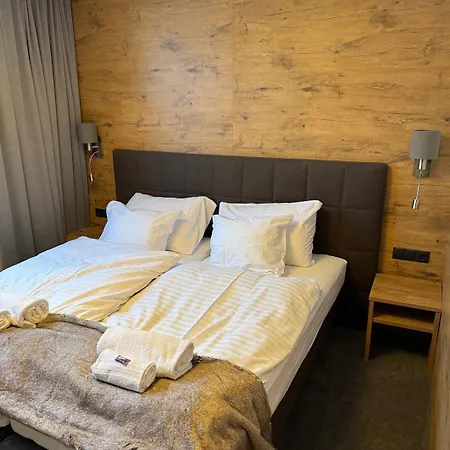 Lenzi סן אנטון